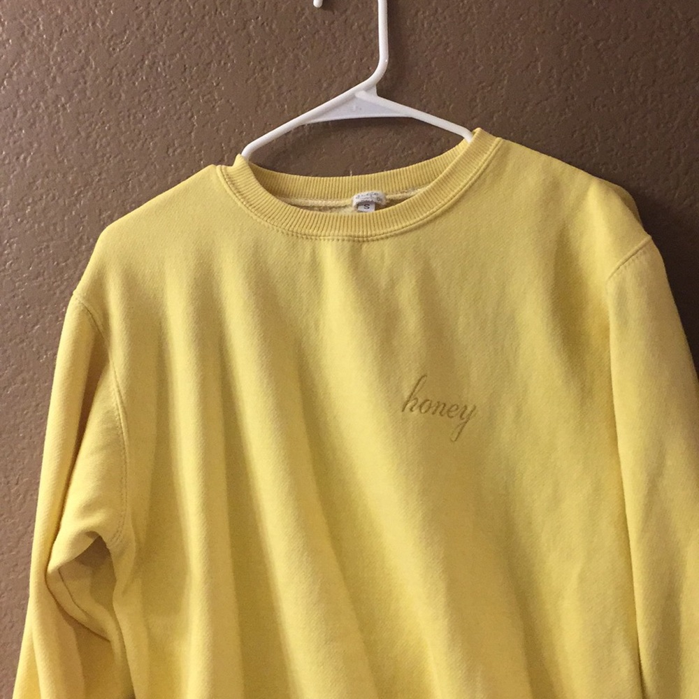 Brandy Melville honey sweatshirt